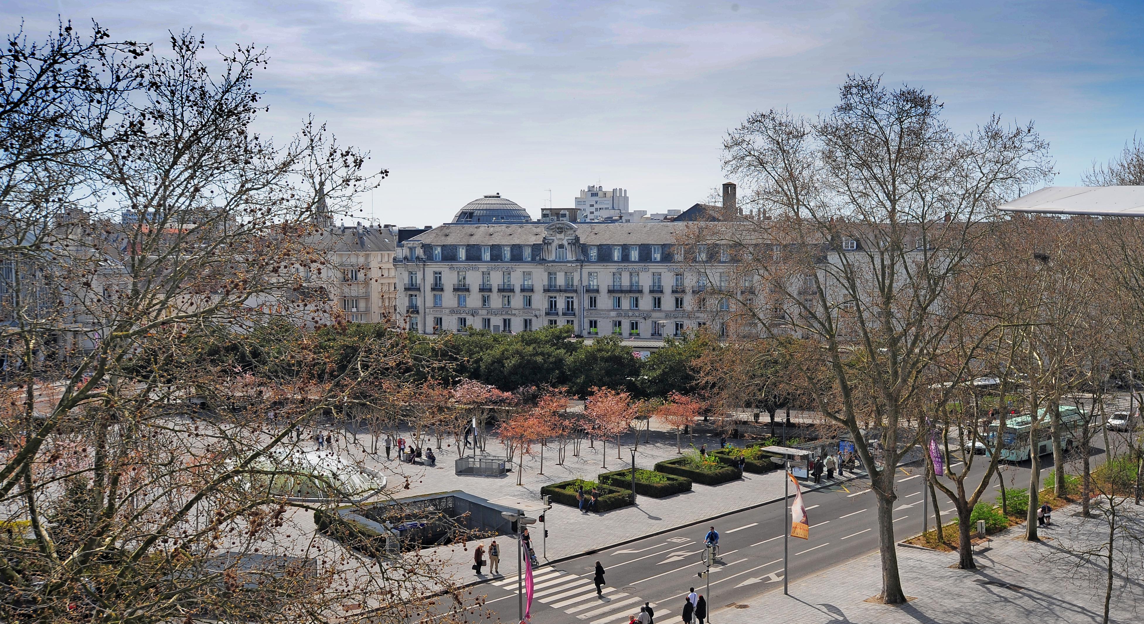 Le Grand Hotel Тур Екстериор снимка